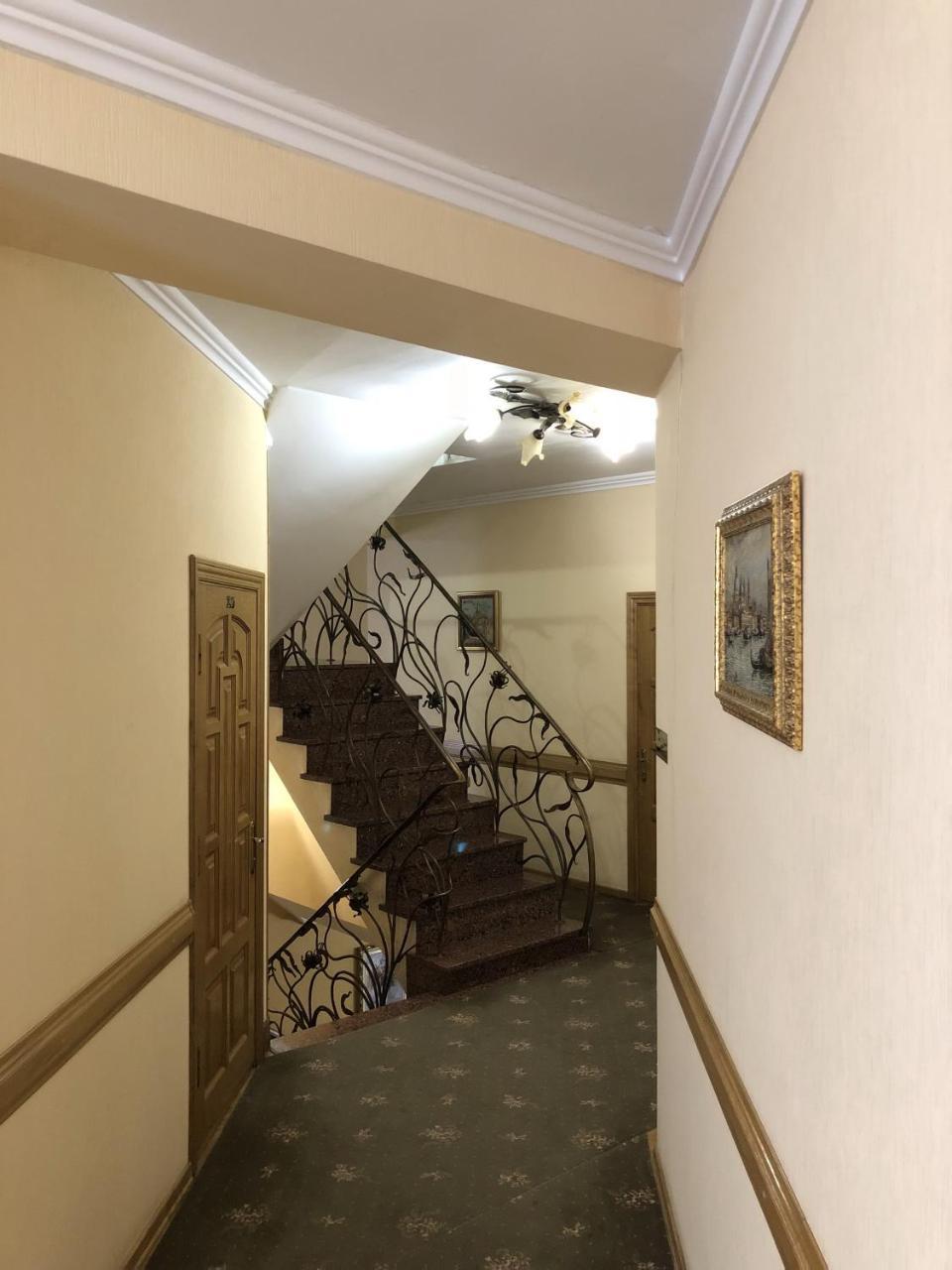 Europe Hotel Brody Екстериор снимка